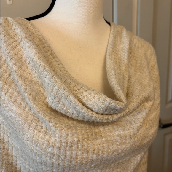 Free People cream tan cowl neck oversized waffle knit sweater size S - Picture 7 of 16